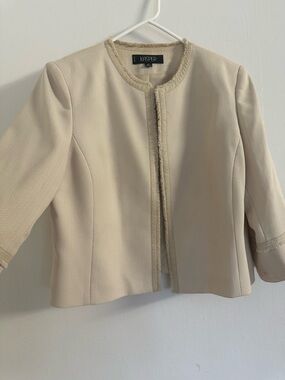 Kasper Cream Fringe-Trim Collarless Cropped Jacket